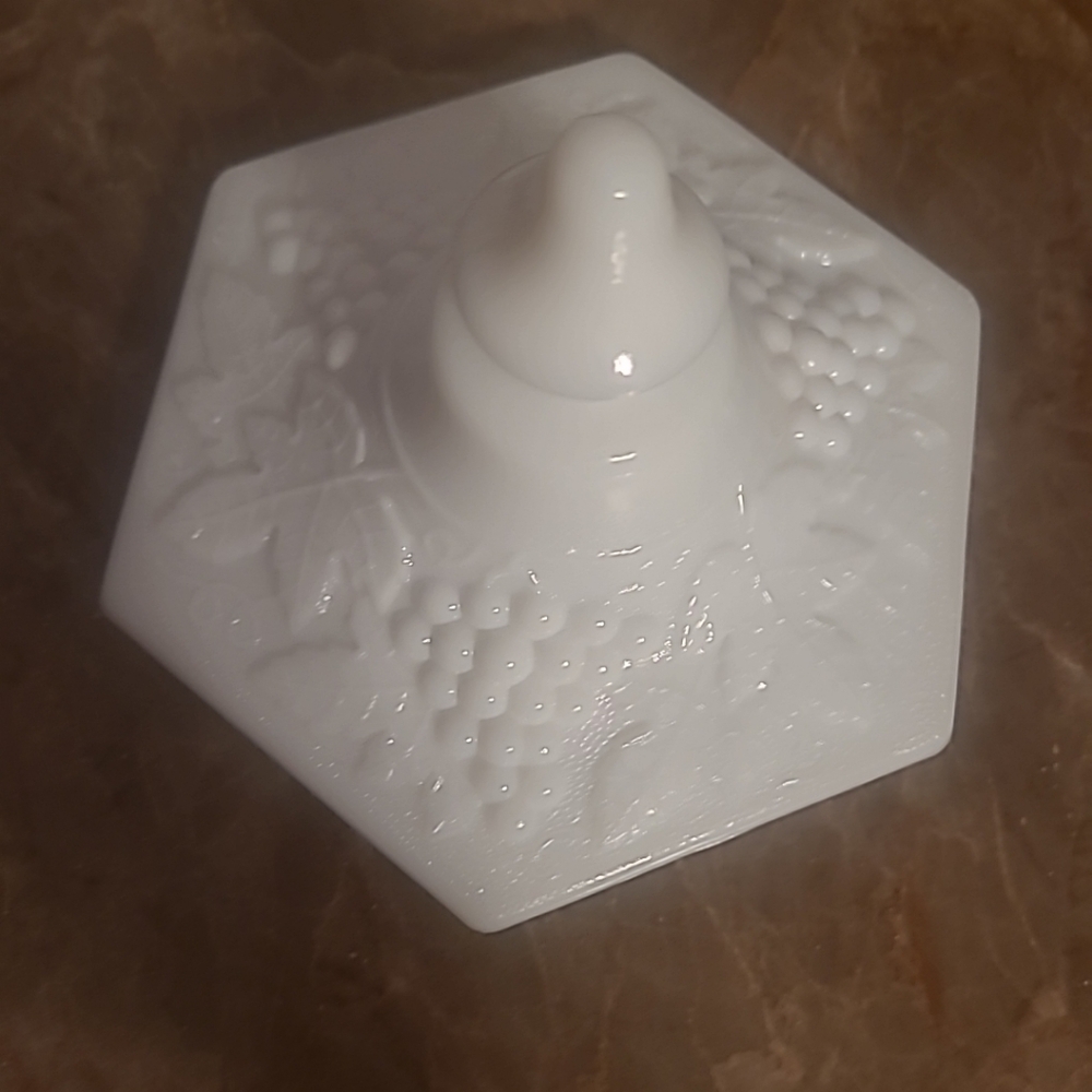 White Milk Glass Candy Dish - Picture 4 of 6